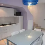 아파트 In 24631